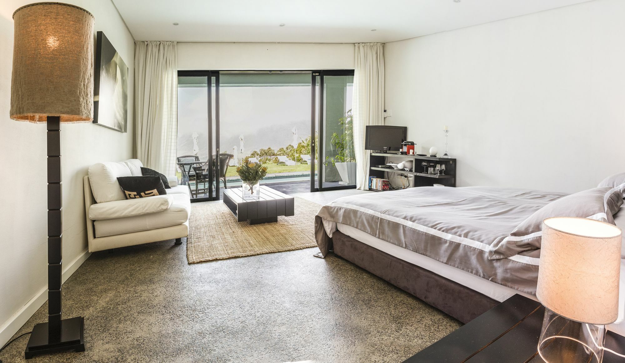 The Platinum Boutique Hotel เฮาต์เบย์ ภายนอก รูปภาพ